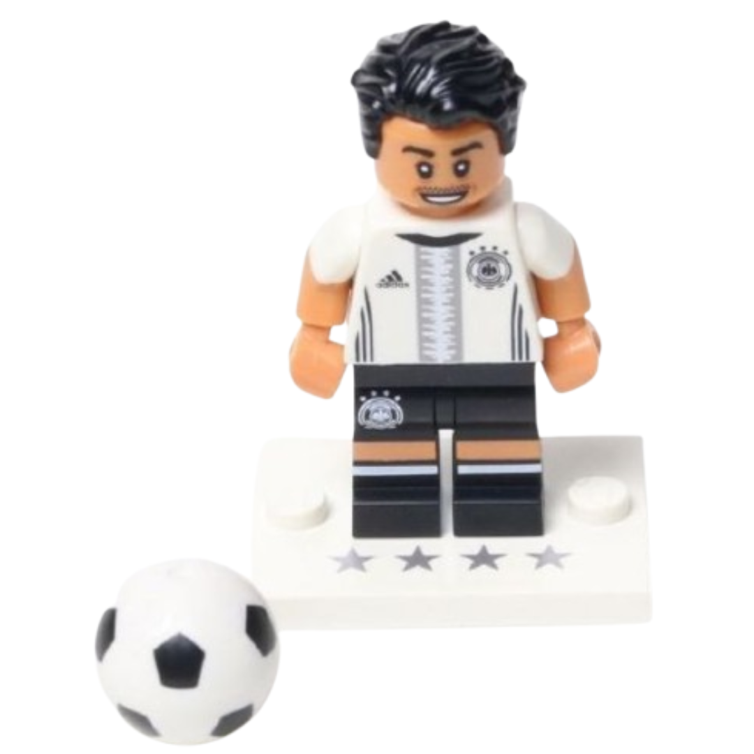 Mesut Özil - COLDFB-8