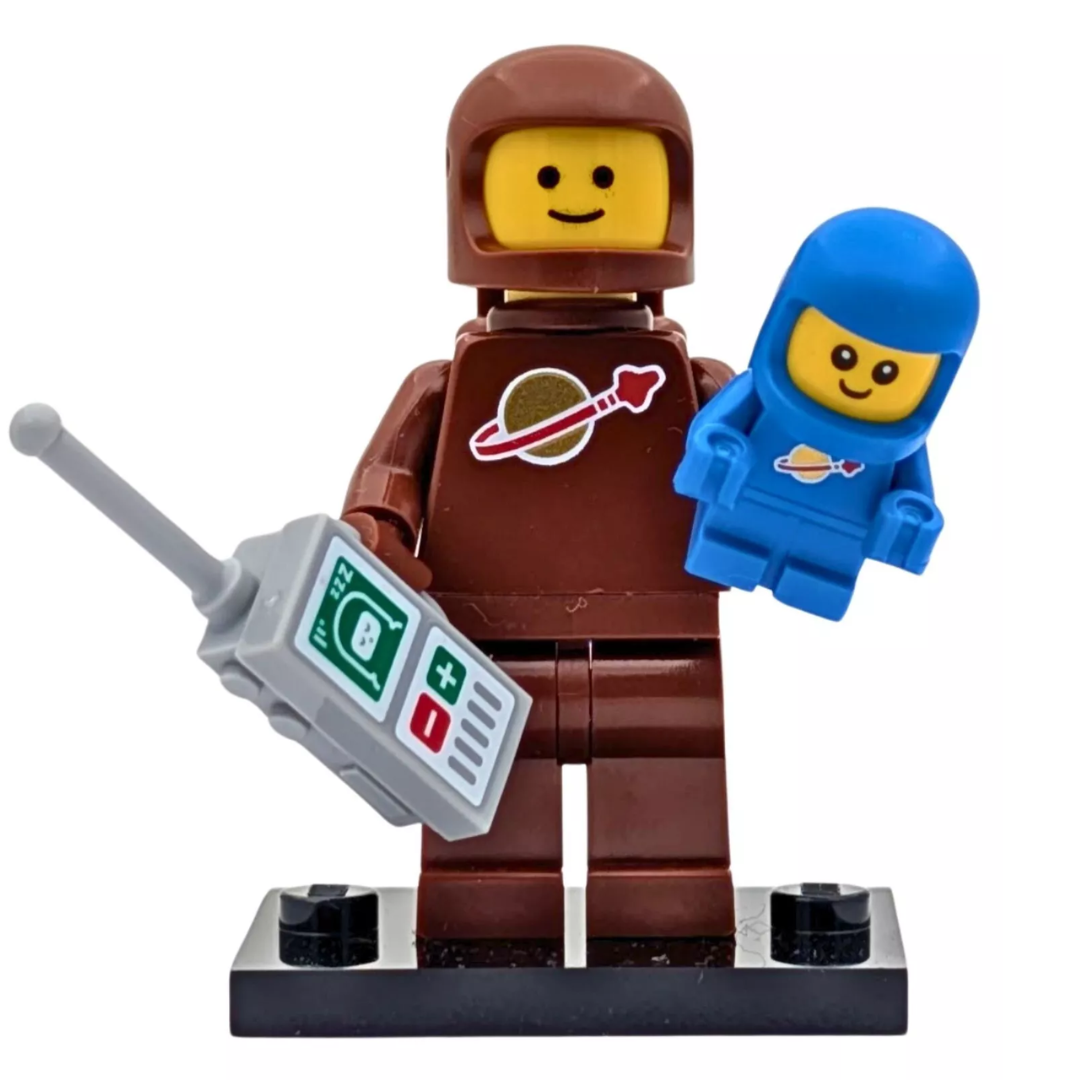 Brown Astronaut and Spacebaby - COL24-3